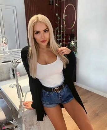 Любовь, 24 года, 3 размер груди